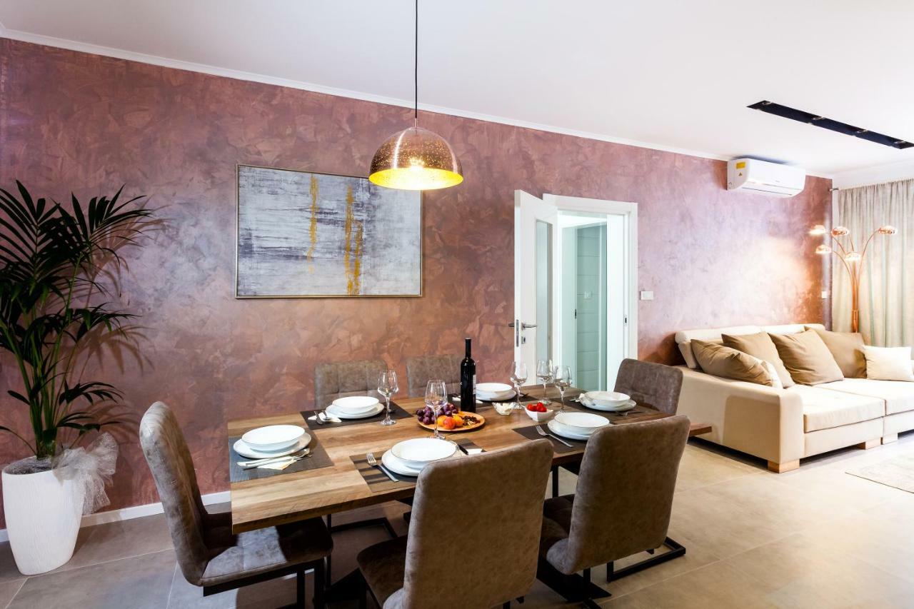 וולה לוקה Apartment Zora מראה חיצוני תמונה